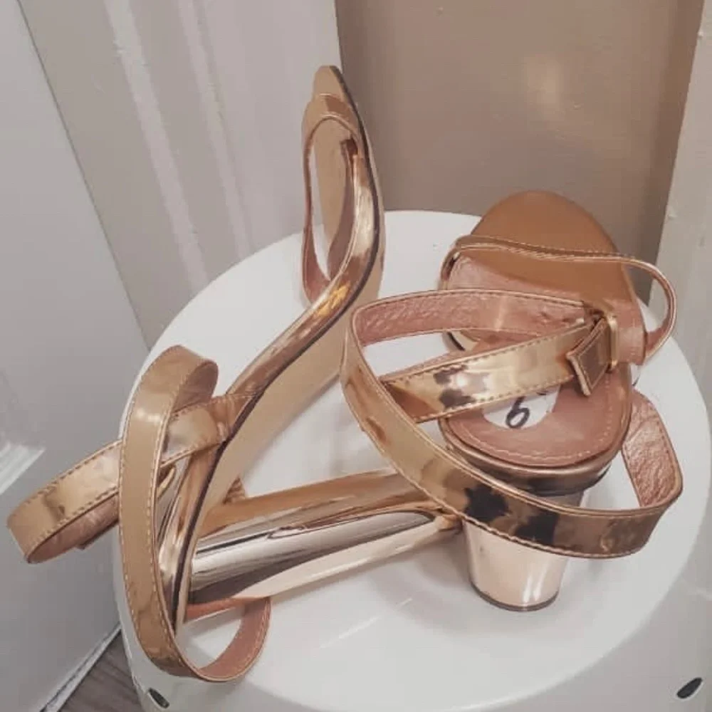 Women RoseGold Chunky Sandal Heels 🌴